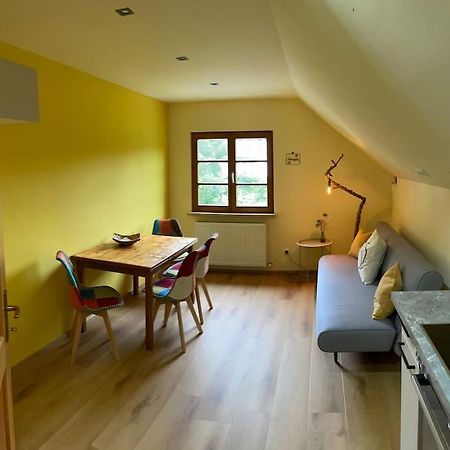 Neu Renoviertes 2Zi Appartment Im Dg Feldkirch Exterior foto