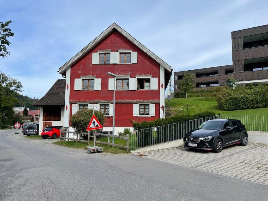 Neu Renoviertes 2Zi Appartment Im Dg Feldkirch Exterior foto