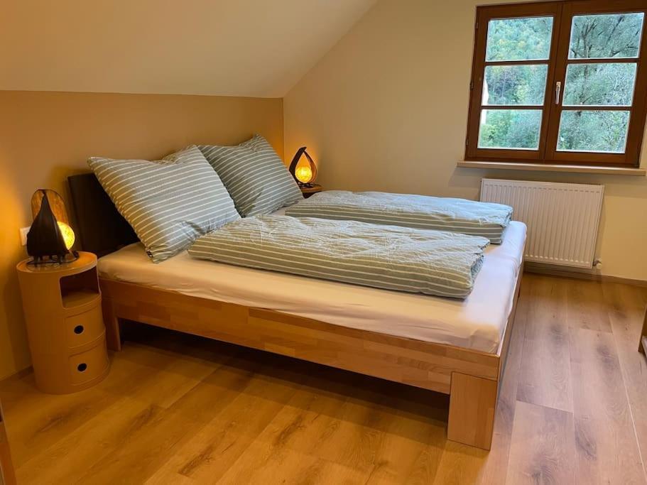 Neu Renoviertes 2Zi Appartment Im Dg Feldkirch Exterior foto